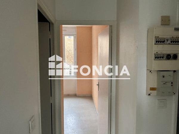 Location Appartement 2 pièces 32.77 m² - 76-78 RUE DE MONTBERNAGE Poitiers 86000