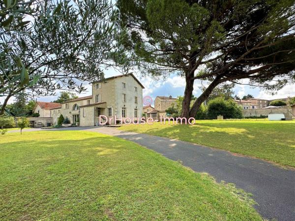 Maison à vendre 12 pièces de 368 m²