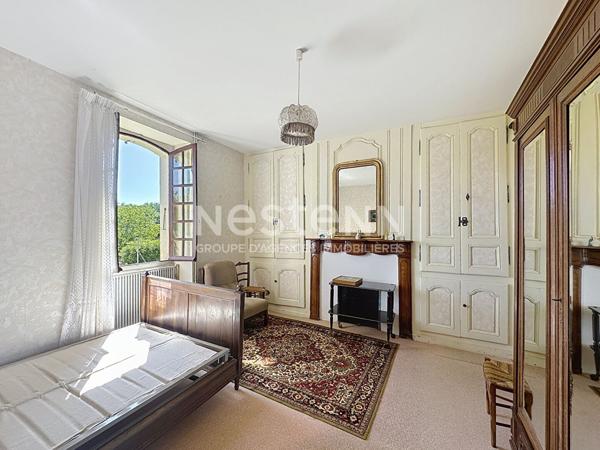 A vendre Maison Nougaroulet 6 pieces 185 m2 sans voisinage 7750m2 de terrain au calme.