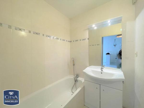 Appartement à louer 3 pièces 56.76m²