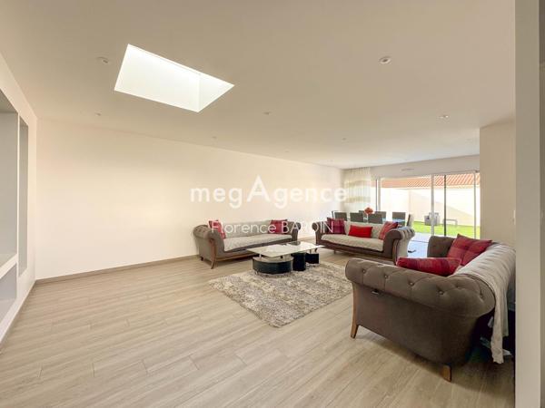Maison à CHOLET, 49300 - 5 pièces 105m²