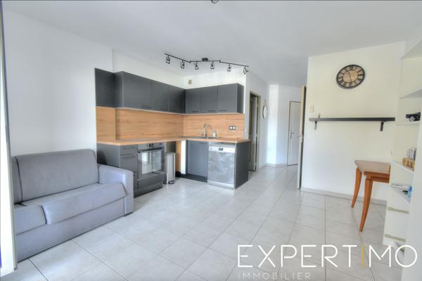 Le Cannet (06110) Le Cannet, 2 pièces de 37,34 m² avec terrasse, Parking en sous-sol