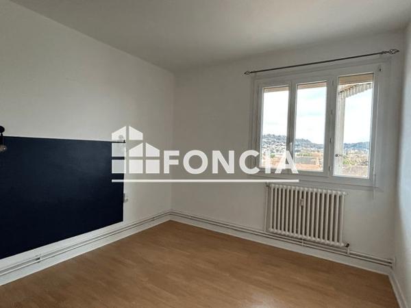 Location Studio 37.78 m² - 31 RUE ALPHONSE DAUDET Agen 47000