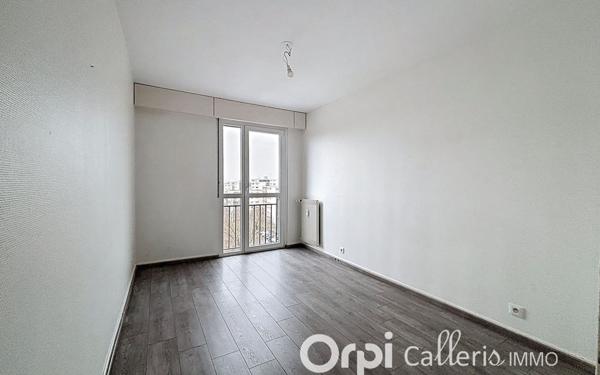 Appartement à vendre    4 pièces • 100,96 m2 Strasbourg