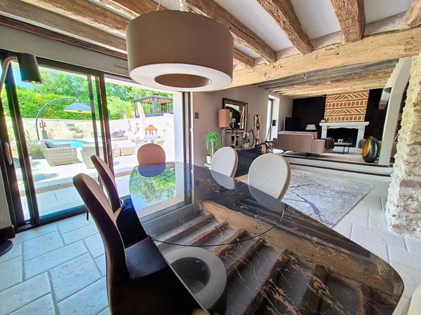 Magnifique maison de caractère d'environ 300 m2