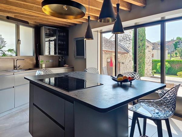 Magnifique maison de caractère d'environ 300 m2