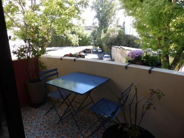 Mérignac  Arlac, a proximité de toutes les commodités, appartement de Type 3 de 65m² au sein d'une copropriété calme et sécurisée