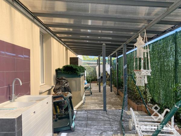 Pavillon récent 103m2 habitables avec garage et extérieur à deux pas de l'océan.
