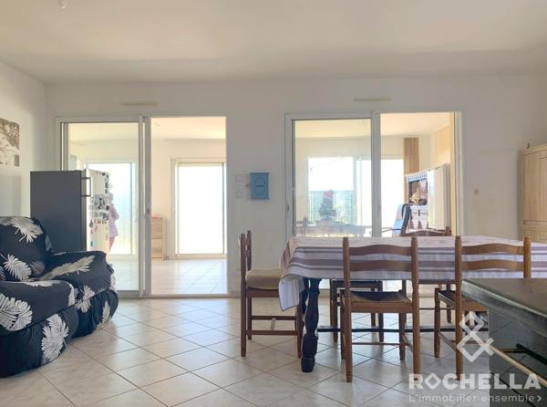 Pavillon récent 103m2 habitables avec garage et extérieur à deux pas de l'océan.