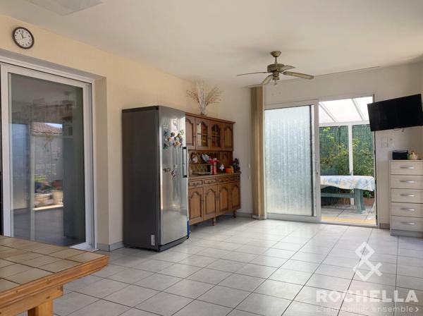 Pavillon récent 103m2 habitables avec garage et extérieur à deux pas de l'océan.
