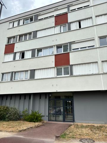 FLEURY-LES-AUBRAIS