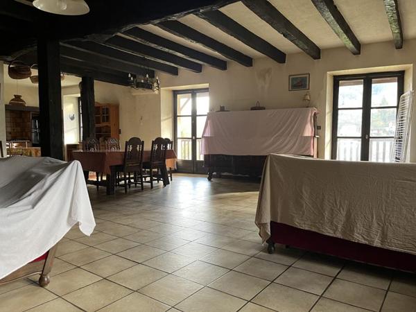 Maison à vendre |  Livinhac-le-Haut |  7 pièces | 235 m²