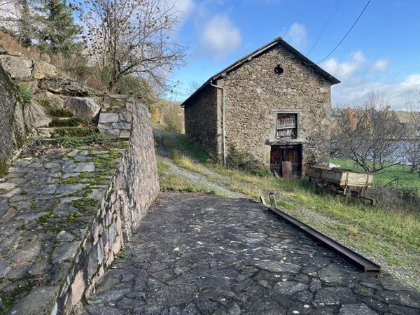 Maison à vendre |  Livinhac-le-Haut |  7 pièces | 235 m²