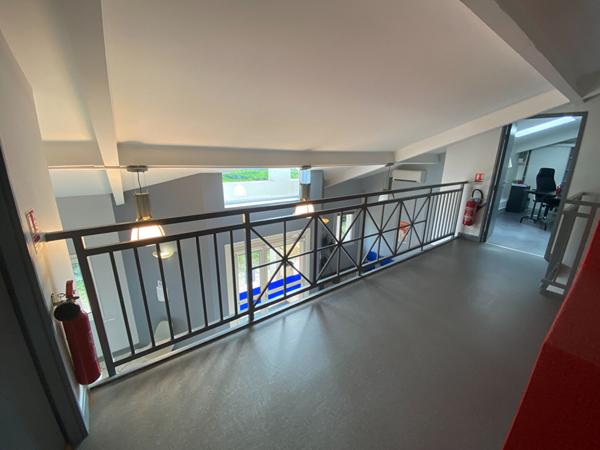 Achat local commercial Muret - 174 m² - 296 200 €