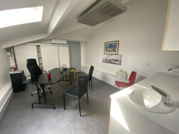 Achat local commercial Muret - 174 m² - 296 200 €