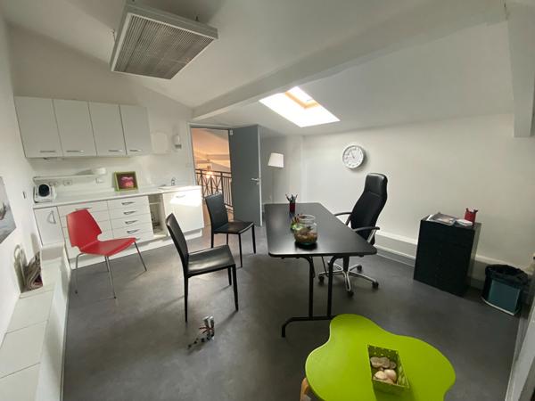 Achat local commercial Muret - 174 m² - 296 200 €