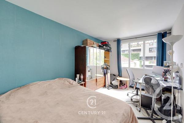 Appartement F3 à vendre  3 pièces - 70,72 m2 PARIS - 75015
