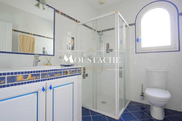 SUBLIME VILLA DE LUXE AVEC PISCINE & SPA - VUE MER À PROXIMITÉ IMMÉDIATE DE LA PLAGE -