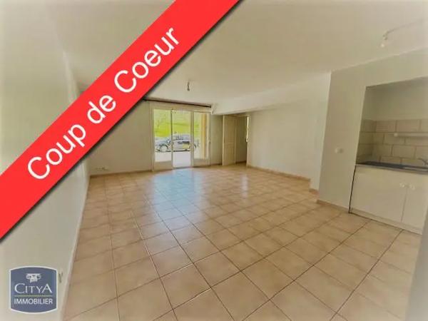 Appartement à louer 2 pièces 51.39m² Ancelle (05260)