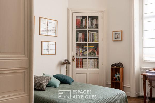 Appartement élégant pur HAUSSMANNIEN proche du Théâtre Graslin