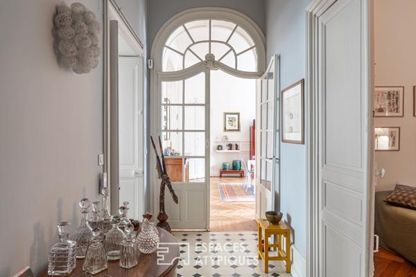 Appartement élégant pur HAUSSMANNIEN proche du Théâtre Graslin