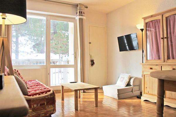 Studio cabine + place parking privée