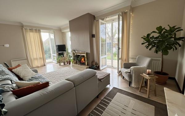 Maison à vendre    7 pièces • 177 m2 Pau