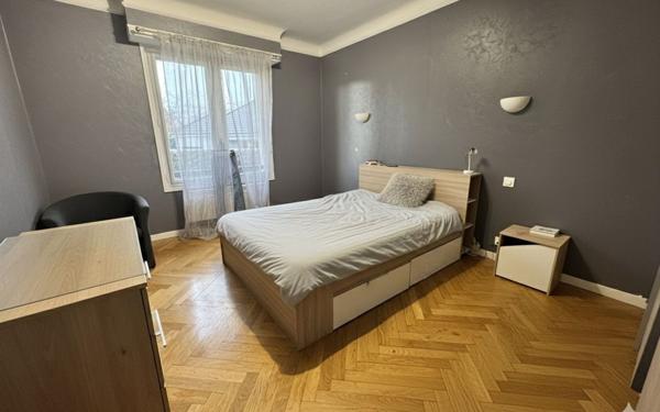 Maison à vendre    7 pièces • 177 m2 Pau