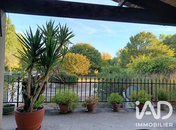 Maison à vendre 4 pièces 83,04 m² Saint-Aigulin