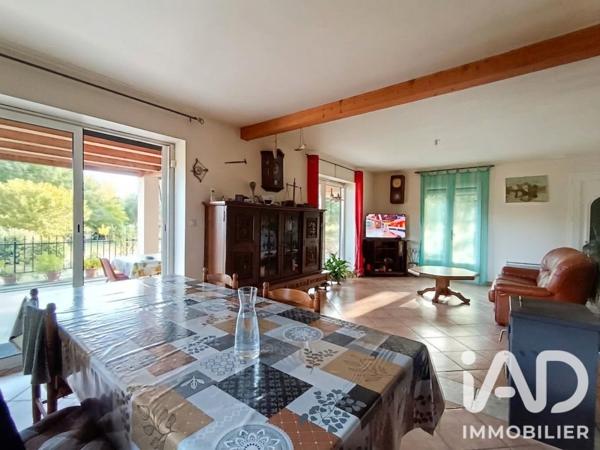 Maison à vendre 4 pièces 83,04 m² Saint-Aigulin
