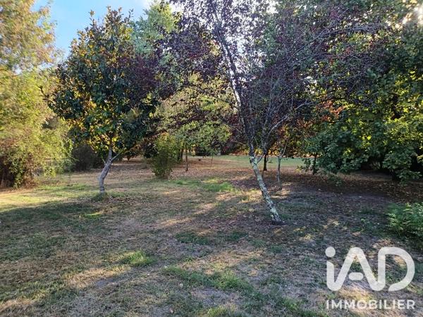 Maison à vendre 4 pièces 83,04 m² Saint-Aigulin