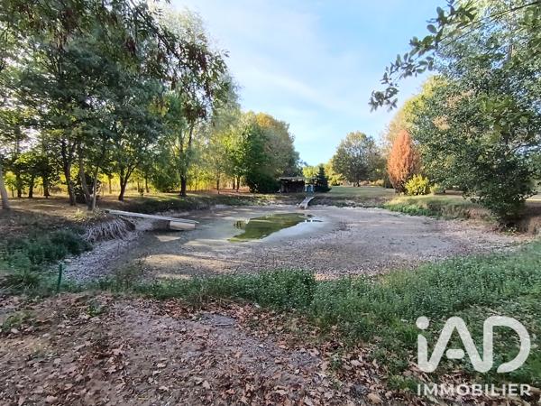Maison à vendre 4 pièces 83,04 m² Saint-Aigulin