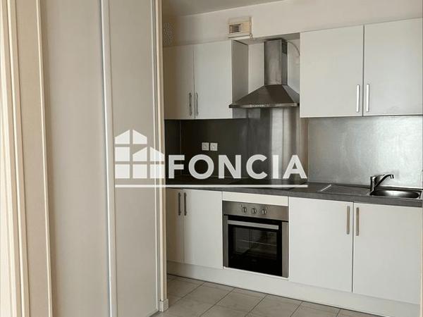 Location Appartement 2 pièces 39.13 m² - CARRE MADELEINE Orleans 45000