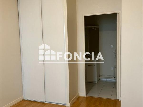 Location Appartement 2 pièces 39.13 m² - CARRE MADELEINE Orleans 45000