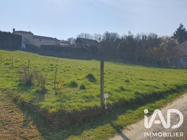 Terrain à vendre 1 604 m² Chasseneuil-du-Poitou