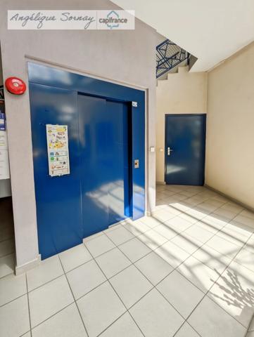 À VENDRE – Appartement T3 de 70 m² avec loggia, cave, parking privatif en sous-sol – Résidence calme et arborée