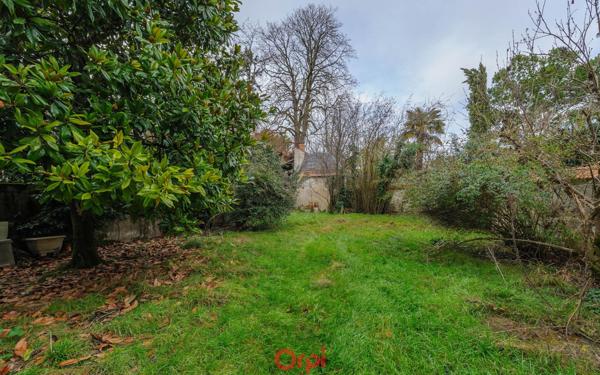 Maison à vendre    7 pièces • 235 m2 La Rochelle