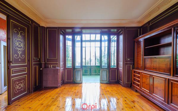 Maison à vendre    7 pièces • 235 m2 La Rochelle