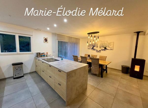 Maison récente , 3 chambres, jardin et garage.