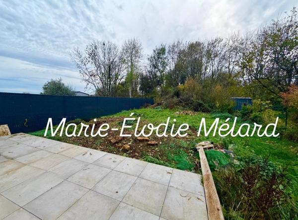 Maison récente , 3 chambres, jardin et garage.