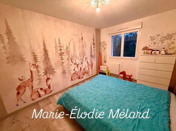 Maison récente , 3 chambres, jardin et garage.