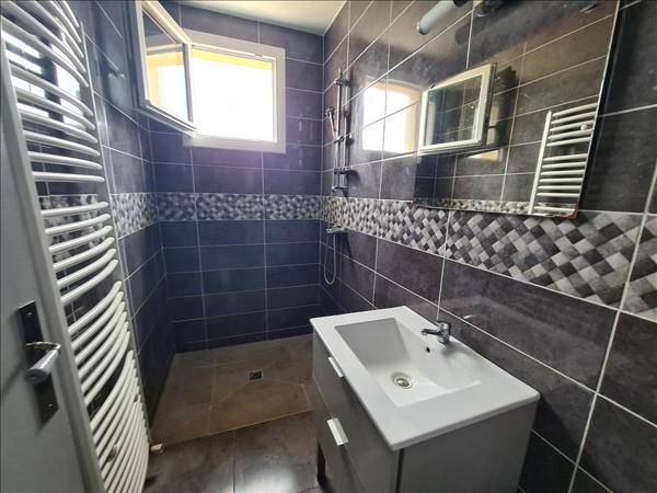 Maison à vendre |  Montguyon |  6 pièces | 94 m²