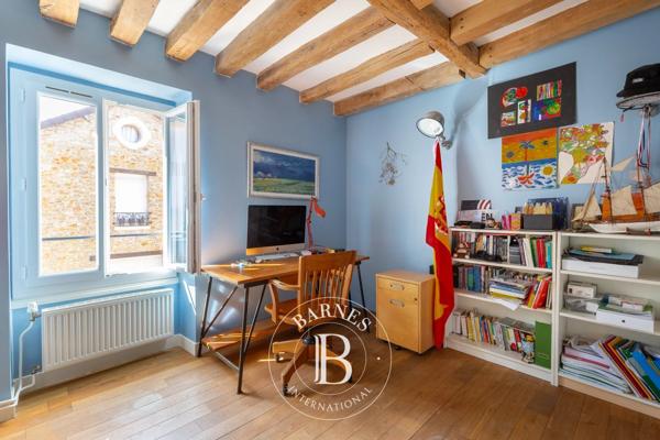 Saint-Germain-en-Laye, Maison 5 Chambres -  199 m² à vendre