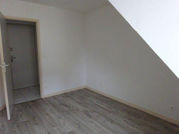 HENNEBONT : T3 proche du centre. 46.90m²