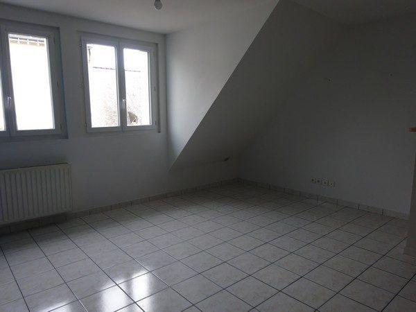 HENNEBONT : T3 proche du centre. 46.90m²