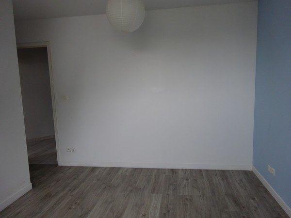 HENNEBONT : T3 proche du centre. 46.90m²