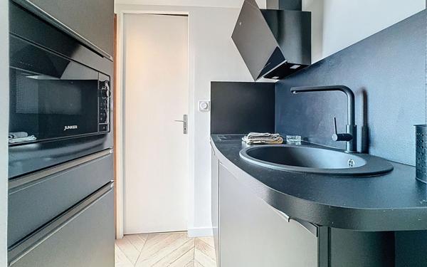 Appartement à vendre    1 pièce • 14,85 m2 La Rochelle