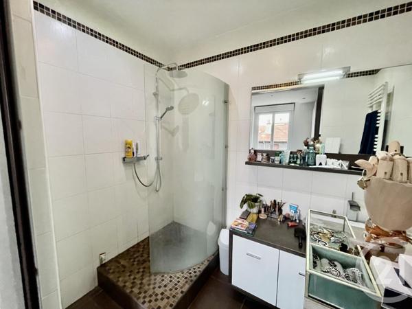 Appartement F2 à vendre  2 pièces - 67 m2 ST ETIENNE - 42