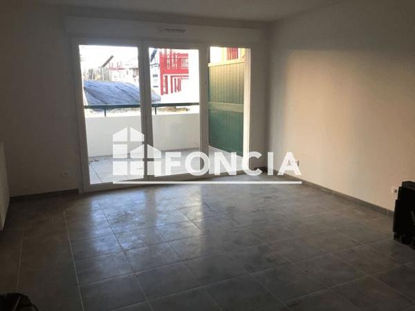 Location Appartement 2 pièces 41.45 m² - 1 RUE PENTTOKA Saint Pierre D'irube 64990