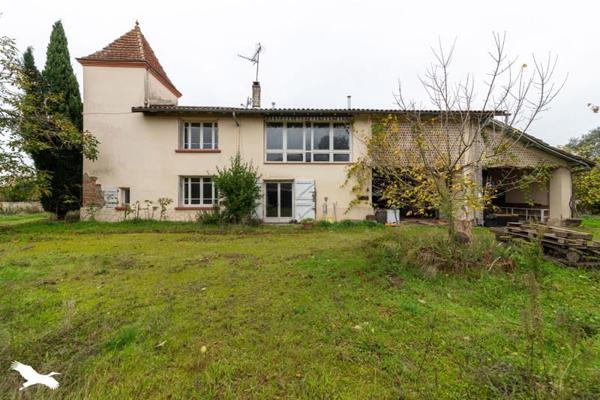 Maison à vendre |  Finhan |  7 pièces | 306 m²